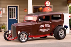 Paul 1932 Ford Sedan - Picture 13